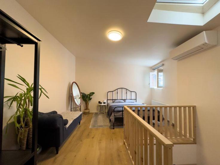 Mica Beauty & Wellness Center Apartamento Temse Exterior foto